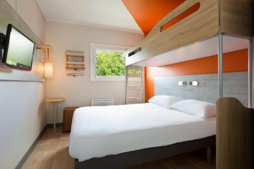 Katil atau katil-katil dalam bilik di ibis budget Le Mans Universite