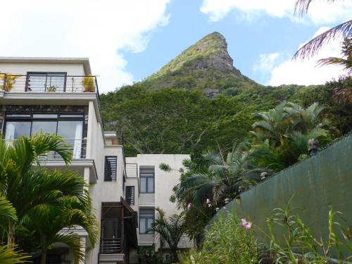 a view of the mountain from our apartment building at Joubarbe Residence in Moka