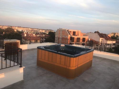 Afbeelding uit fotogalerij van Villa Aqua Family Hotel in Boergas