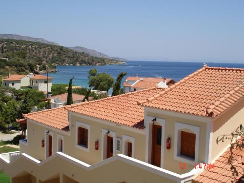 Gallery image of Athina Studio Apartments in Kerveli