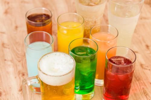 a group of different types of drinks on a table at Hotel Benkyo Beya Amagasaki in Amagasaki