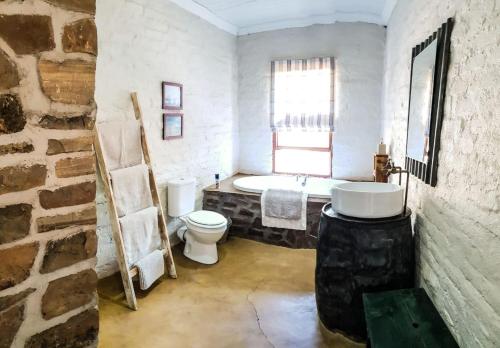 Ένα μπάνιο στο Karoo Ridge Eco-Lodges