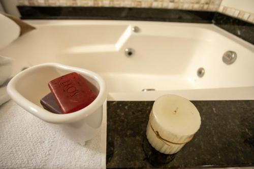 Bilik mandi di HOTEL POUSADA OCEANO