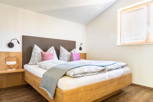 Katil atau katil-katil dalam bilik di Ferienwohnung Kracherbauer