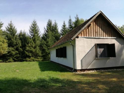 Budova, v ktorej sa dovolenkový dom nachádza