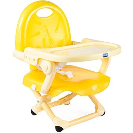 a yellow high chair sitting on a white background at New Agriloft 1 Nursery, giardino, clima e Wi-Fi a 50 mt dal mare in Bordighera