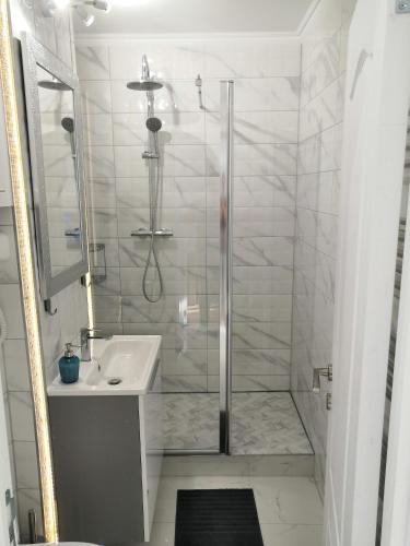 Bilik mandi di ONYX - Utopia Aparthotel
