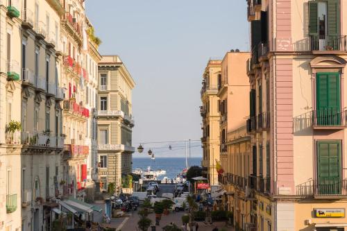 Riviera House Apartment Sea View group and family By HouseinNaples