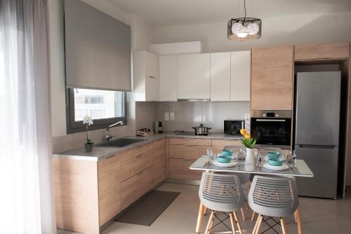 Fotografie z fotogalerie ubytování C&A Luxury Apartment v destinaci Igumenica