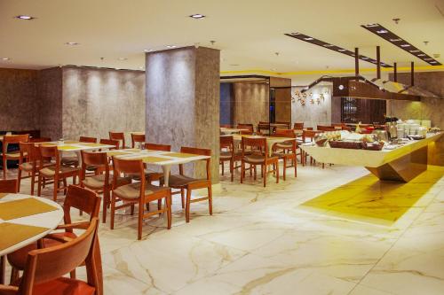 Restoran atau tempat lain untuk makan di Lets Idea Brasília Hotel
