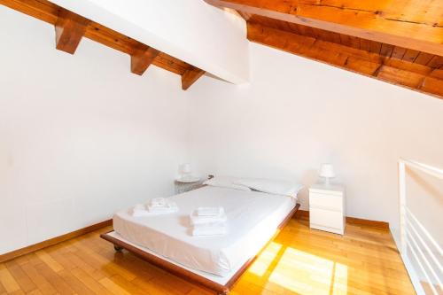 Central&Lovely Savoia Loft – Photos 2