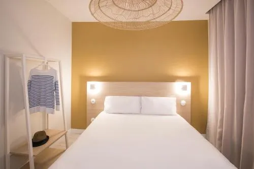 Hôtel Life Marseille VP - Vieux Port photo 4