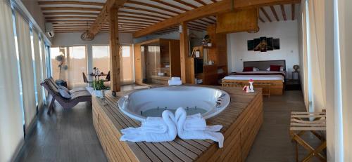 Posteľ alebo postele v izbe v ubytovaní Zagreb Camp Bungalows