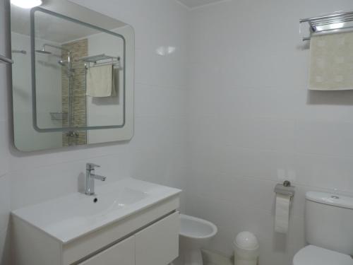 Koupelna v ubytování Apartment-Hotel Altamira