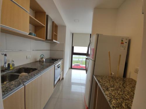 Galeriebild der Unterkunft Frente al mar charlone in Mar del Plata