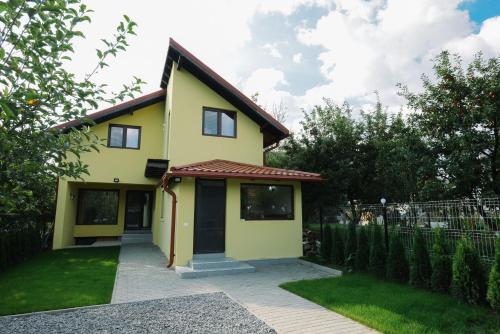 Gallery image of House of Forest in Zărneşti