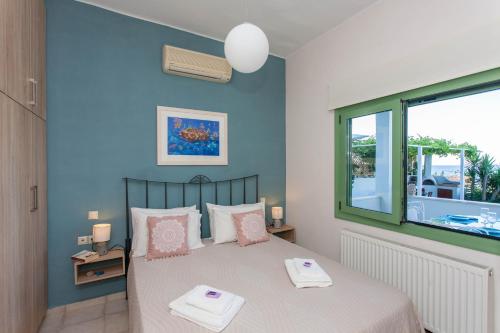 Gallery image of Chania Sea View Summer House in Kalamaki Chanion