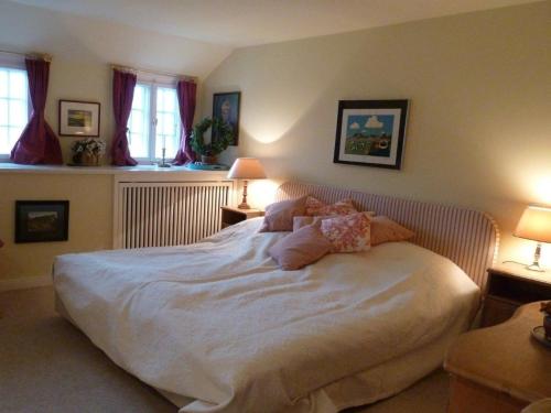 Säng eller sängar i ett rum på Pinnow - Ulmenhof 2