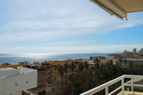 Apartamento en la Playa con vistas al Mar. Piscina, Tavernes ...