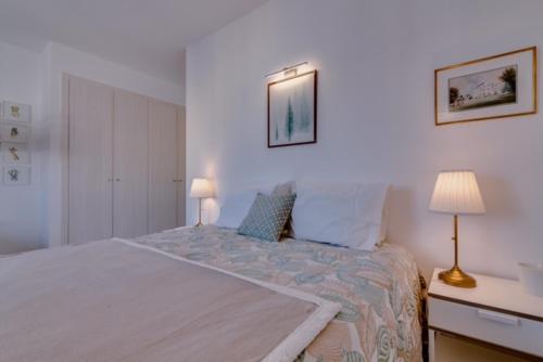 SEA BALCONIES