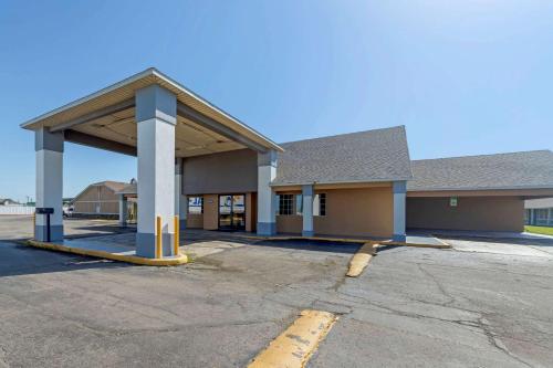 Econo Lodge Pryor – Photos 5
