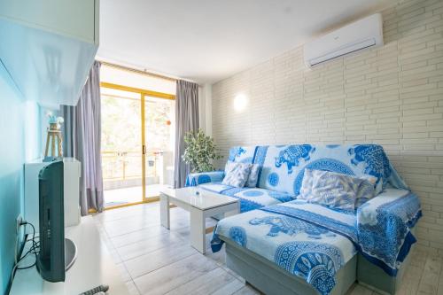 Salou-Piscina-Playa Port Aventura1