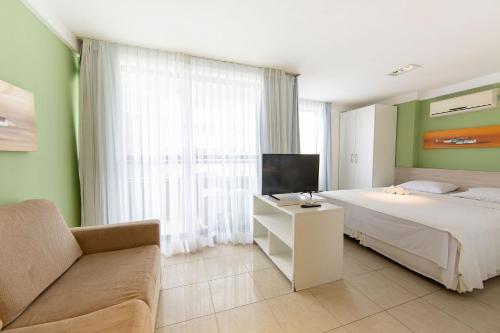 Casas de temporada Condomínio beira Mar Golden Tower Menor preço em Casas de temporada Condomínio beira Mar Golden Tower
