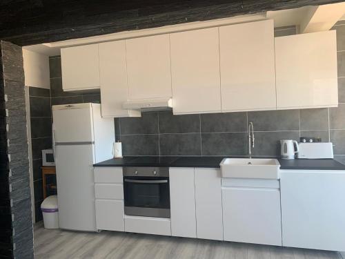 3 bedroom apartment w/ amazing view