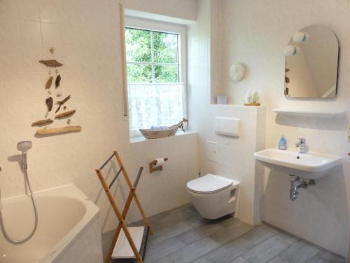 Et badeværelse på Haus Seeschwalbe, FW 5