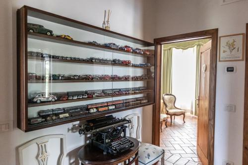 Η κουζίνα ή μικρή κουζίνα στο La Locanda di Adele - Il Giardinetto B&B