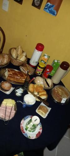 Comida en la casa de huéspedes o alrededores
