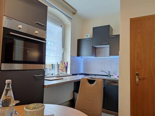 Kuchyň nebo kuchyňský kout v ubytování Ferienwohnung Stryckglück & MeineCardPLUS
