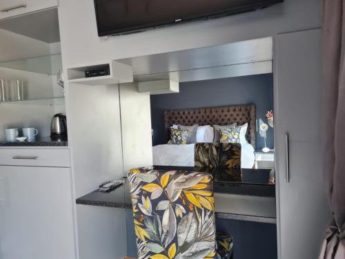 Η κουζίνα ή μικρή κουζίνα στο Lindekroon Guest House