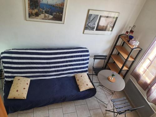 Beau duplex lumineux avec aperçu mer photo 17
