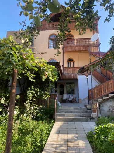 an external view of the house at Areguni Guest House in Dilijan