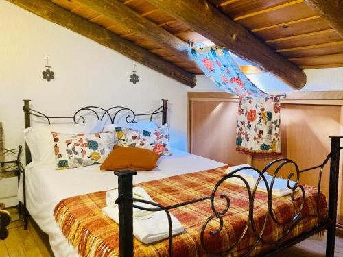 מיטה או מיטות בחדר ב-Casa do Caminho do Monte