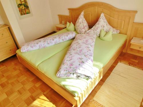 Sigiswang的住宿－Fellhorn，一张床上的枕头