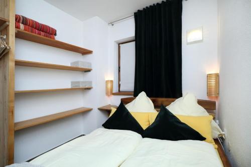 Легло или легла в стая в Lux & SPA Apartmani Zimski San