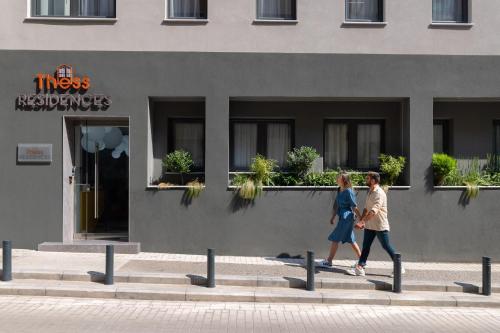 Επισκέπτες που μένουν στο Thess Residences