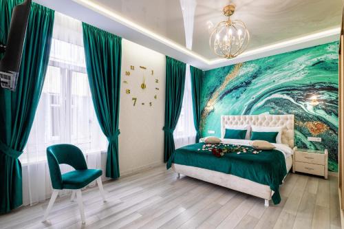 Imagem da galeria de Rynok Square city center two bedroom apartment! em Lviv