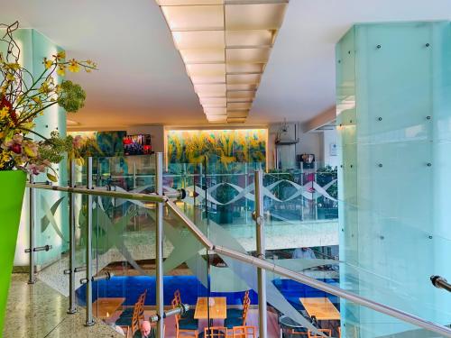 Bazén v ubytování Hotel Benidorm nebo v jeho okolí