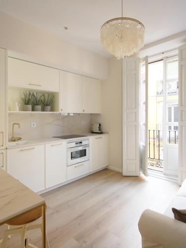 STAYLISH STUDIO APARTMENT IN MALASANA