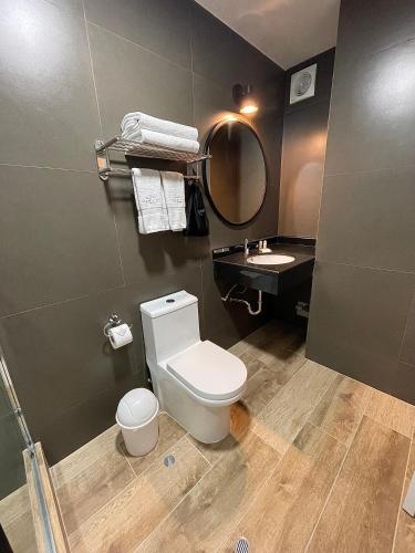 Koupelna v ubytování Habitat Hotel