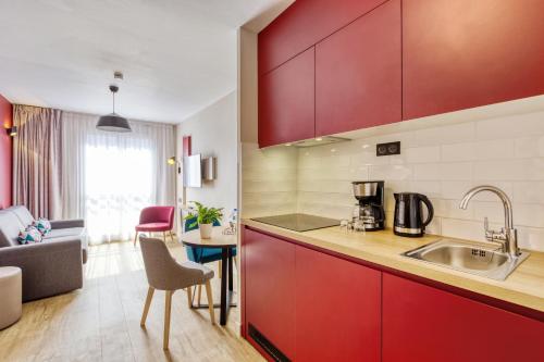 Кухня или мини-кухня в Appart'City Confort Paris Clichy - Mairie
