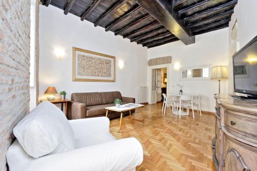 Capo Le Case - My Extra Home