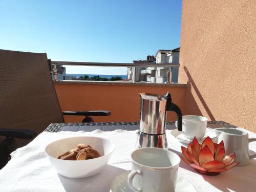 Μπαλκόνι ή βεράντα στο Apartments Oleander Lovrečica-residence with pool