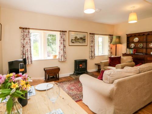 Underbank Hall Cottage – Photos 4