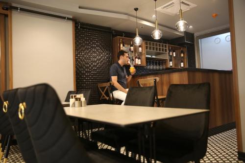 Mithras Hotelの宿泊客