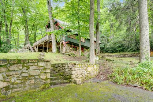 The Chalet at Devil's Den – Photos 3