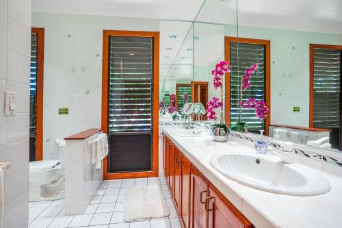 Ένα μπάνιο στο Poipu Kapili #60